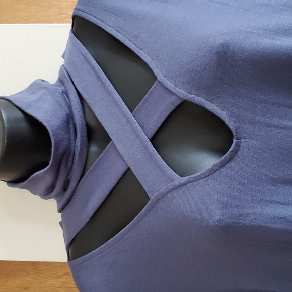 Express turtleneck - Picture 3 of 10